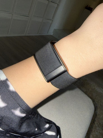 Smart Fitness Tracker Watch – Heart Rate & Sleep Monitor