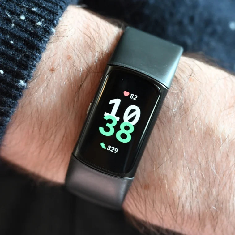 Smart Fitness Tracker Watch – Heart Rate & Sleep Monitor